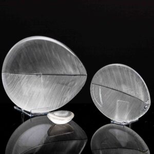 Tapio Wirkkala - Complete Set of all the three sizes of Crystal Art-object "Leaf" model 3337 - Iittala Finland circa 1955