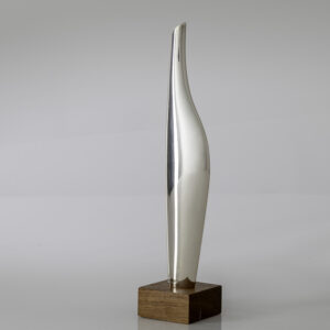 Tapio Wirkkala – Scandinavian Modern silver vase on teakwood stand, model TW17 – Kultakeskus, Finland 1964