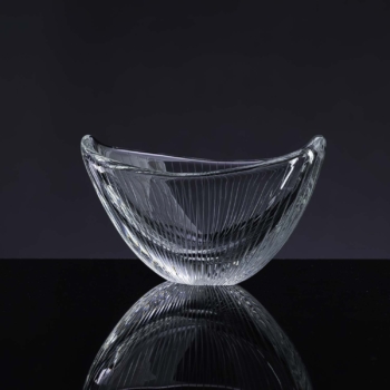 Tapio Wirkkala – Scandinavian Modern crystal Art-object / bowl, model 3348 – Iittala, Finland ca 1953