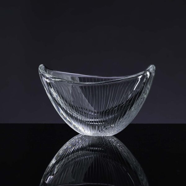 Tapio Wirkkala - Scandinavian Modern crystal Art-object / bowl, model 3348 - Iittala, Finland ca 1953