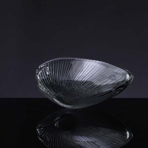 Tapio Wirkkala - Scandinavian Modern crystal Art-object / bowl, model 3348 - Iittala, Finland ca 1953