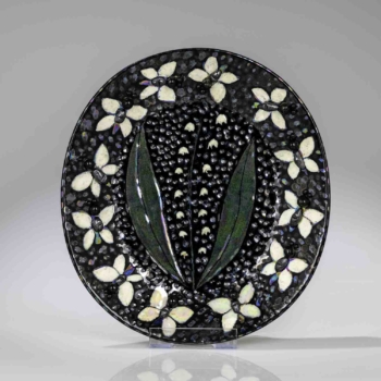 Birger Kaipiainen – A unique glazed stoneware relief wall platter, “Lily of the Valley” – Arabia, Finland 1960’s