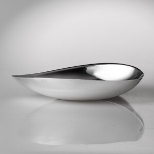 Tapio Wirkkala - A Sterling silver dish "Lieve", model TW 5 - Kultakeskus, Finland 1955