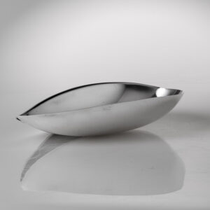 Tapio Wirkkala - A Sterling silver dish "Lieve", model TW 5 - Kultakeskus, Finland 1955