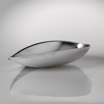 Tapio Wirkkala – A Sterling silver dish “Lieve” (Lapel), model TW 6 – Kultakeskus, Finland 1955